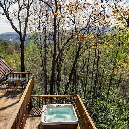 Bear View Chalet With Hot Tub And Near Ober جاتلينبرج المظهر الخارجي الصورة