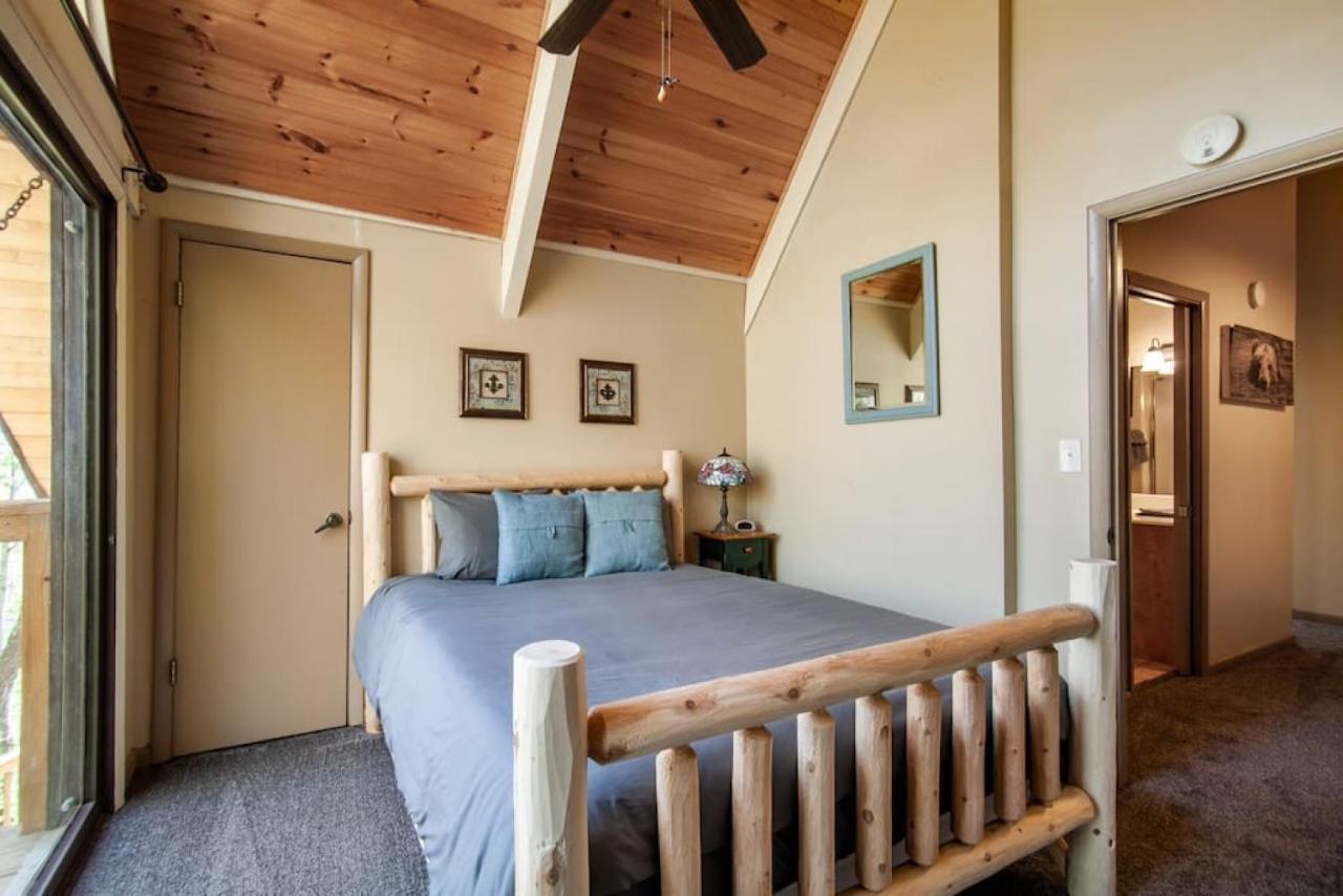 Bear View Chalet With Hot Tub And Near Ober جاتلينبرج المظهر الخارجي الصورة